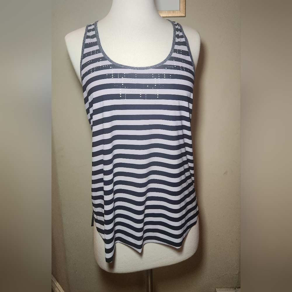 Lululemon Black & Gray Stripe Waterbound Singlet Tank Size 6‎ Laser Cut